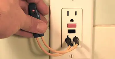 gfci circuits service testing ground fault circuit interrupter outlet to ensure electrical protection in Madison, WI